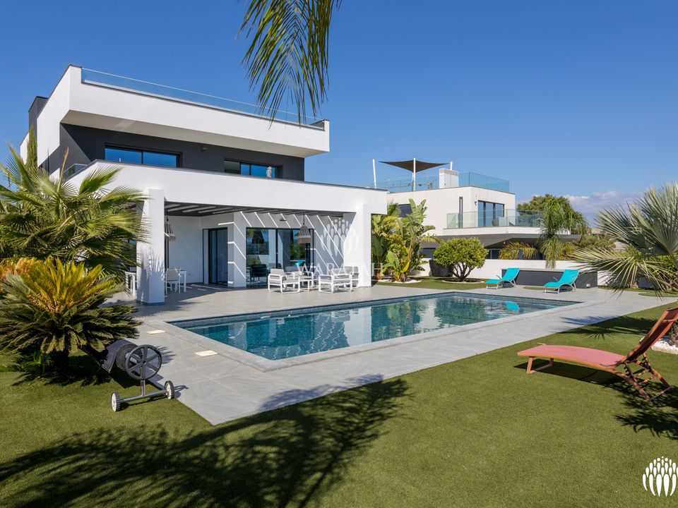 Villa i Alcantarilha e Pera, Faro - foto 1